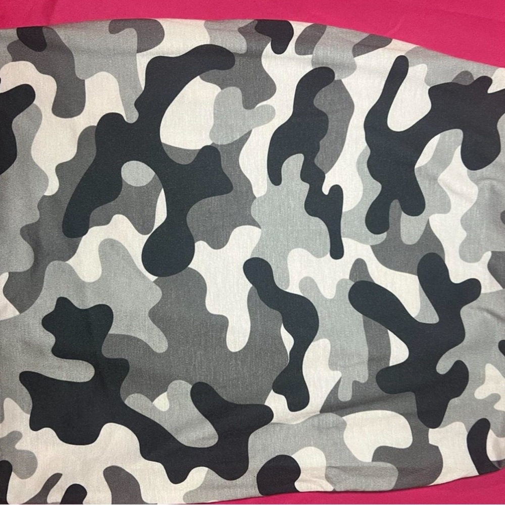 PrettyLittleThing Camouflage Skirt
